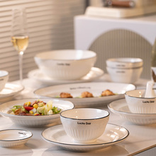 ���s�ھ������մɱP��;����b�r�д���¿��ɫ��P�˱P�������l