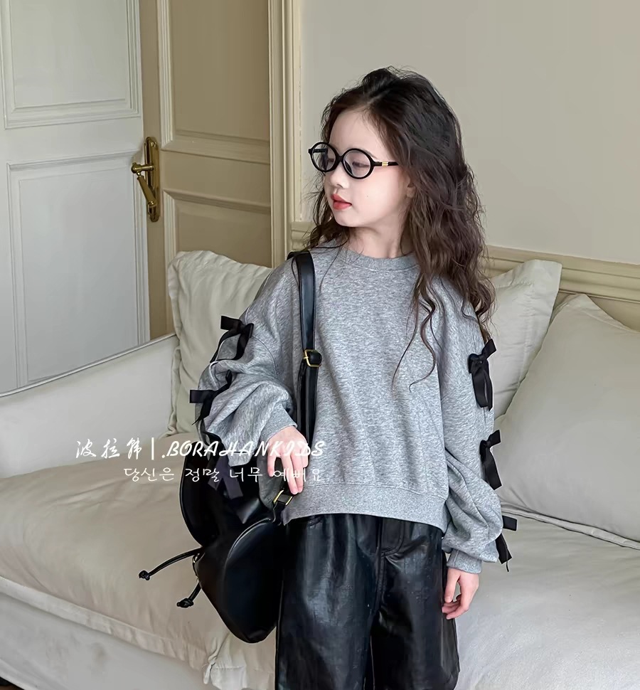 Girls' Autumn Sweatshirt 2026 New Style Bow Knot Children's Korean Style Long Sleeve Girls' Casual Top for Medium and Large Children's Clothing