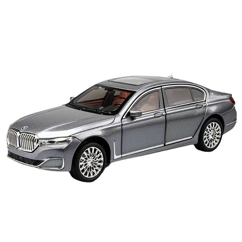 Aleación de coche 1 a 24 baoma 760li coche modelo pull back sonido y luz juguete coche música modelo decoración colección