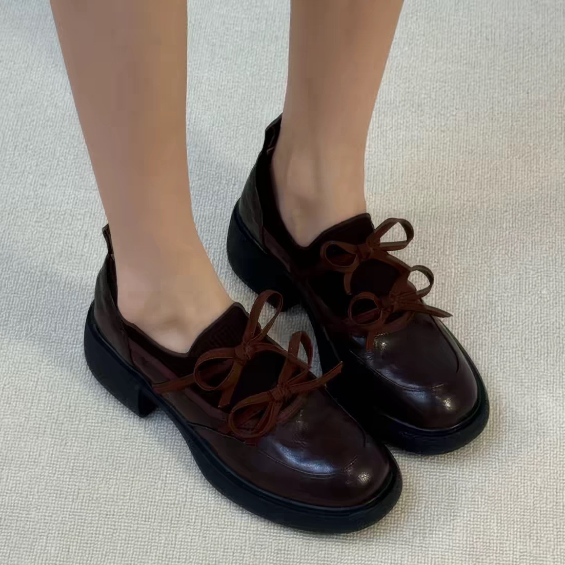 5CM Height Increase ~ British Retro Style Sweet and Gentle Bowknot Fashionable Comfortable Loafers for Women Commuting Deep-cut Single Shoes