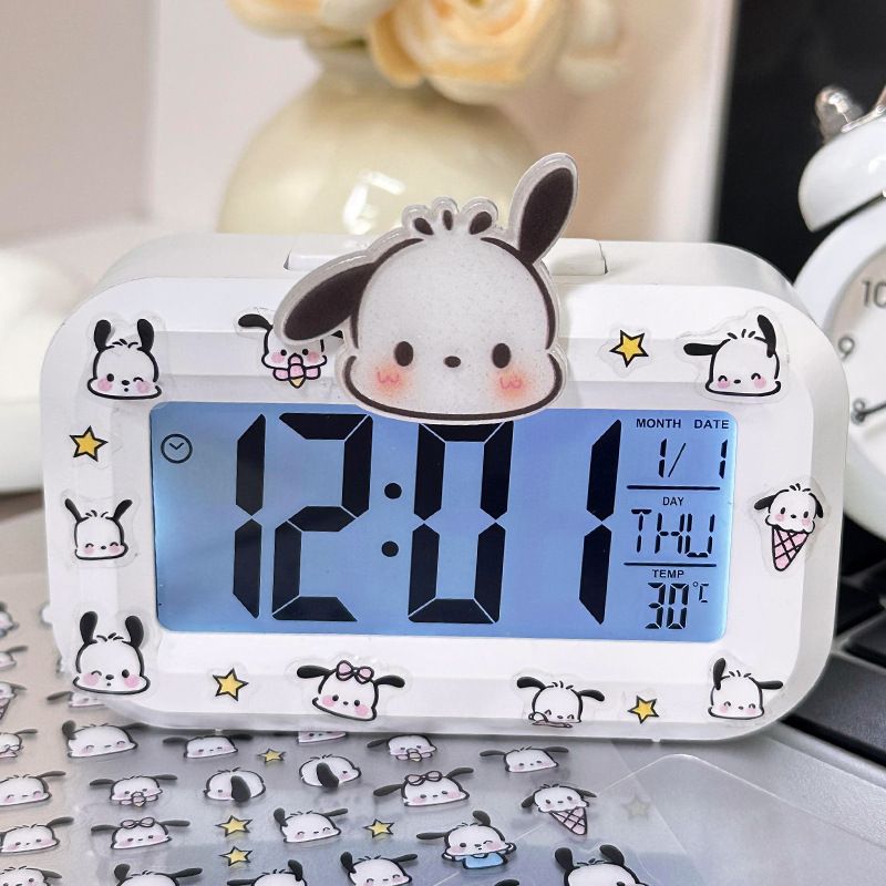 Đồng hồ báo thức màu trắng [Chó Pacha + Pin + Nhãn dán]