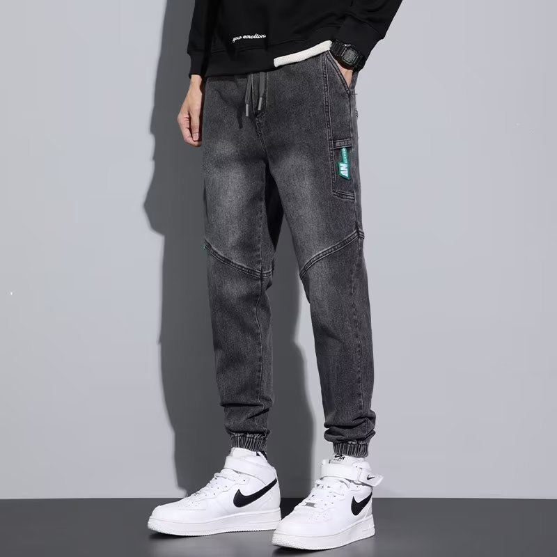 Los nuevos jeans de marca de moda 2024 para hombres, la tendencia coreana más el tamaño gordo, los hermosos pantalones de todo fósforo para estudiantes de primavera y otoño