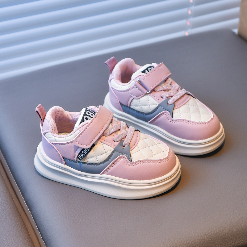 Zapatos de skate para niños de otoño 2025 zapatos deportivos impermeables versátiles zapatos casuales para niños y niñas zapatos para correr zapatos para niños al por mayor