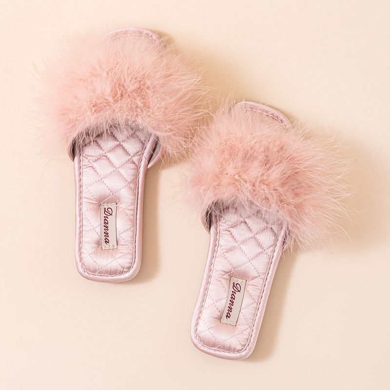 Liang Yike Summer Indoor Light Luxury Satin High-Value Slippers for Women's Home Couple Home Soft-Soled French Dowry Liang Yike Summer Indoor Light Luxury Satin High-Value Slippers for Women's Home Couple Home Soft-Soled French Dowry