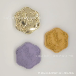 锌合金固体香膏盒来图定制 翻盖吸磁式金属香膏盒 女士美妆金属盒