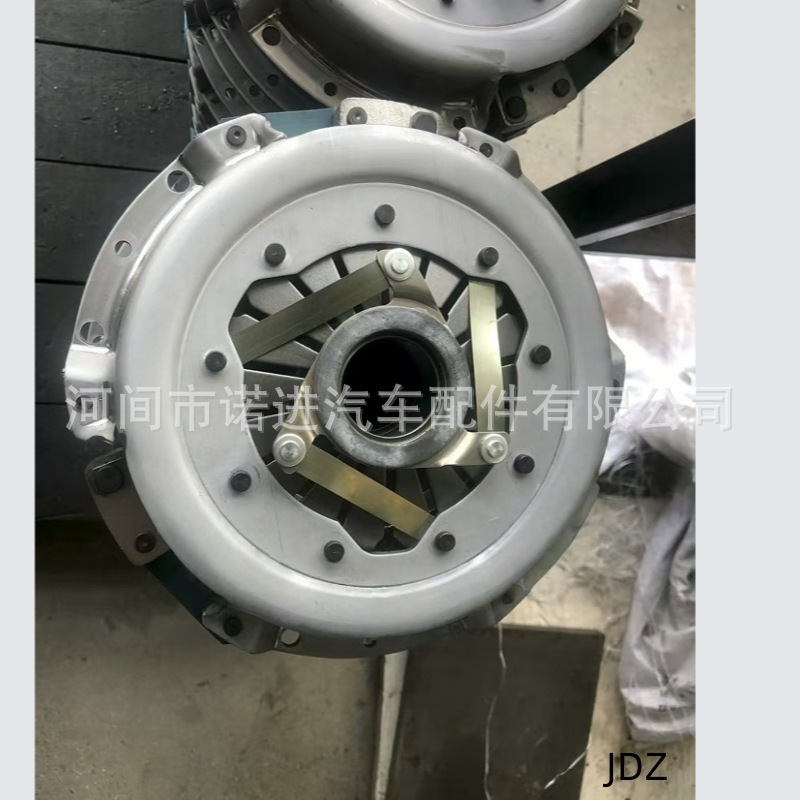 离合器三件套 压盘 摩擦片2106-1601000|undefined