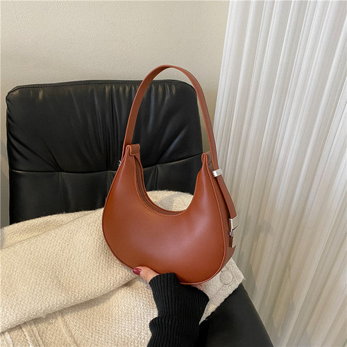 French niche crescent bag for women  summer new fashion solid color casual texture fashion shoulder bag armpit bag
