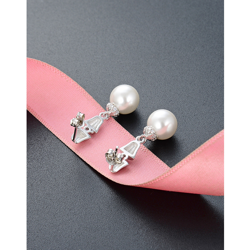 S925 plata esterlina pendientes de perlas artificiales nicho femenino alto sentido pendientes 2024 nueva moda temperamento pendientes