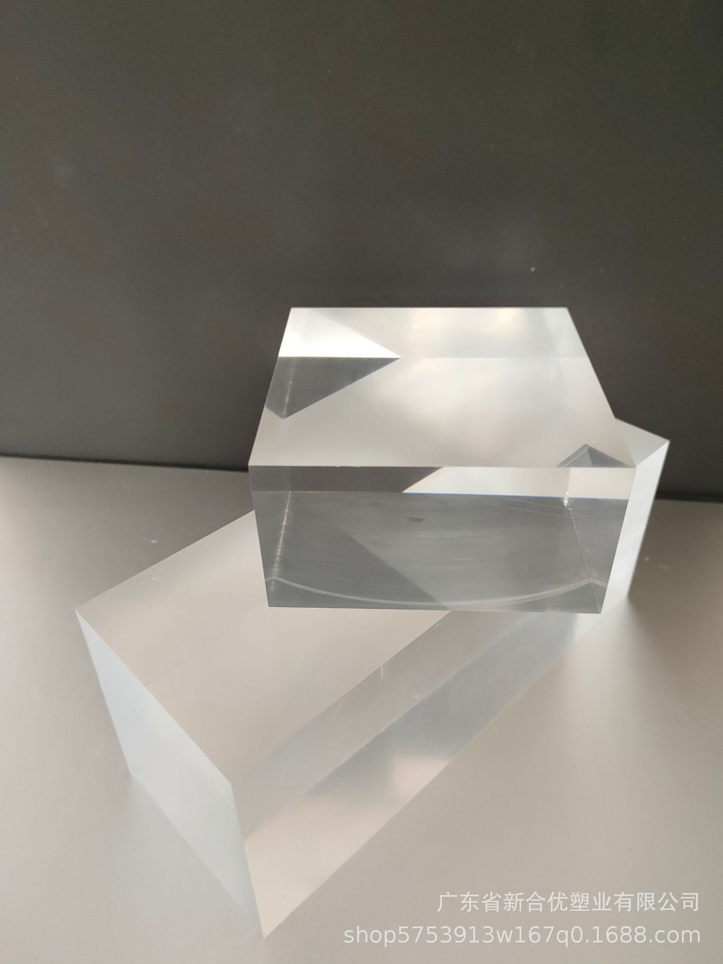 亚克力厚板加工激光切割磨砂导光底座UV高透明有机玻璃板抛光制品