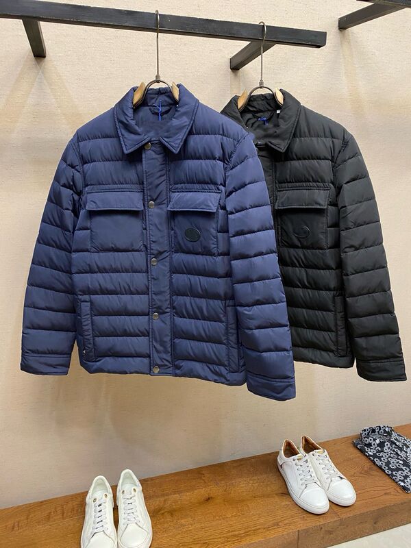 25 Years of Autumn and Winter New Casual Fashion Chest Logo Men's down Jacket Top 25 Years of Autumn and Winter New Casual Fashion Chest Logo Men's down Jacket Top