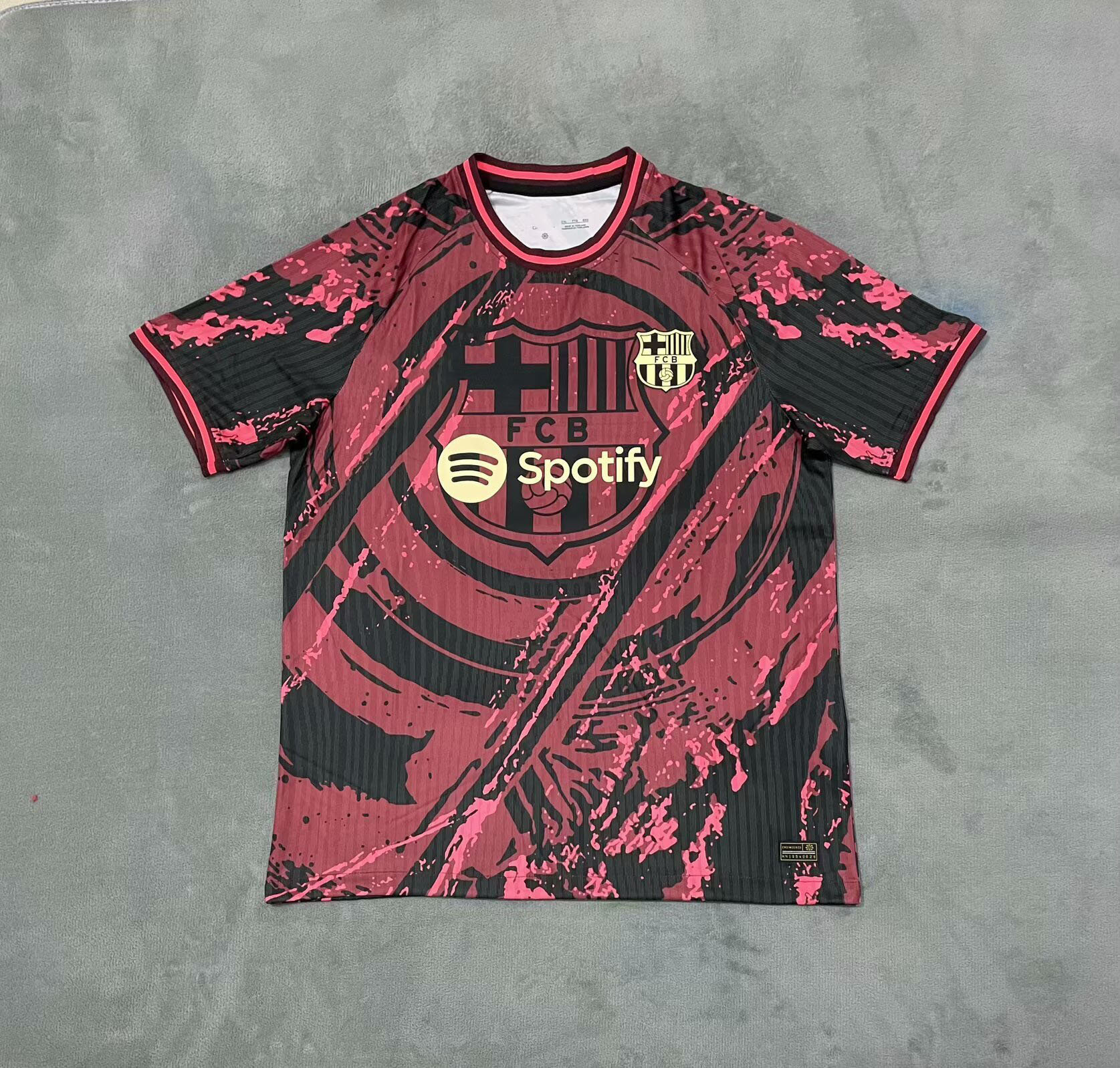 25-26 Fabricante especial de ropa de fútbol venta directa de una camiseta de malla camiseta de mangas cortas ropa de fútbol deportiva