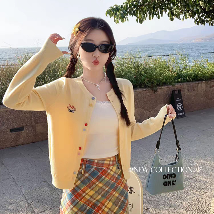 3가닥 코어스판 원사 대학 스타일 달콤한 니트 가디건 여성용 봄, 가을 아우터 탑 여성용 새 자수 인기 스웨터