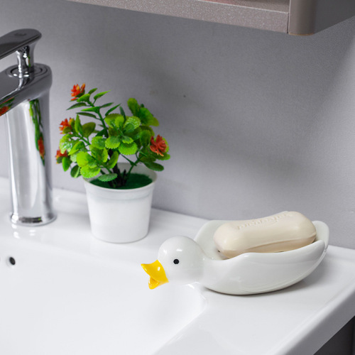 Soap box does not accumulate water. Household cute little duck personalized soap box. Multifunctional punch-free function drain soap box.