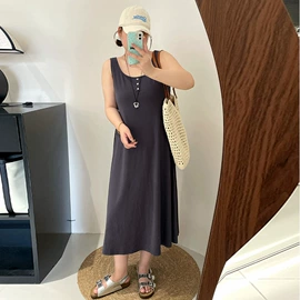 大码针织衫;大码半身裙;大码连衣裙