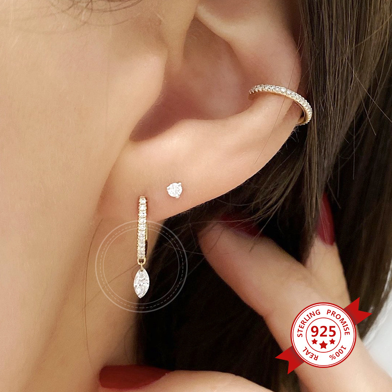 Creative Drop-shaped Zircon Earrings Fashion Simple Geometric Wild Ear Hoop Earrings display picture 4