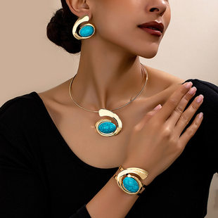 New European and American cross-border styles with exaggerated personality and trends irregular letters e alloy earrings collar bracelet earrings set