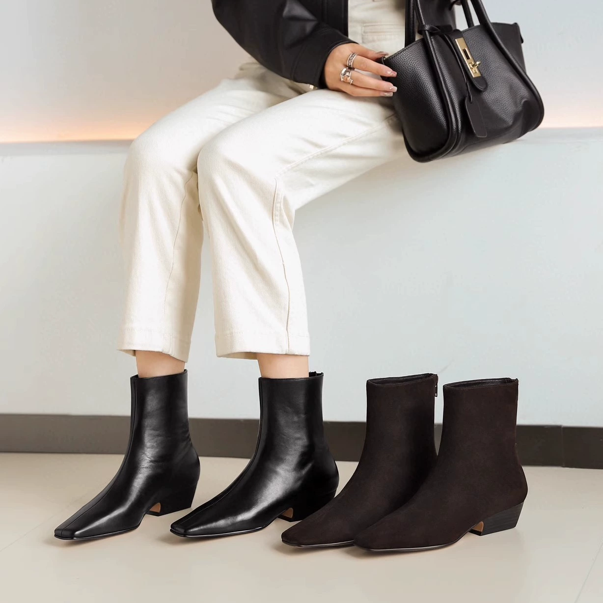 2024 новые осенне-зимние короткие ботинки с маленьким квадратным носком в стиле нормкор, французские ретро-ботинки, женские ботинки на низком каблуке с молнией сзади, ботинки телесного цвета