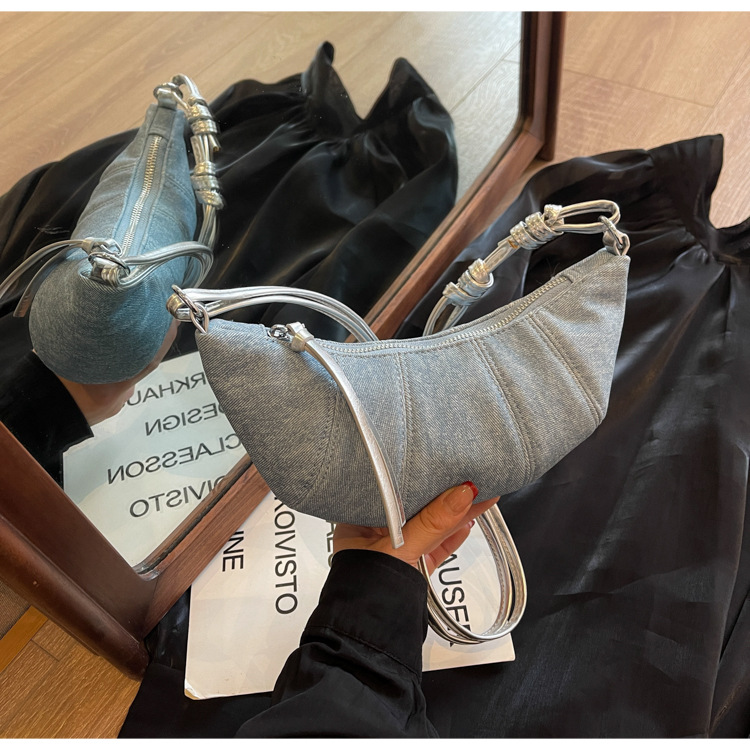 Denim for women's 2024 new fashionable casual shoulder niche trend, super hot crossbody bag, cowhide bag_senzul.com