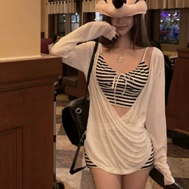 比基尼;连体泳衣;三件套泳装