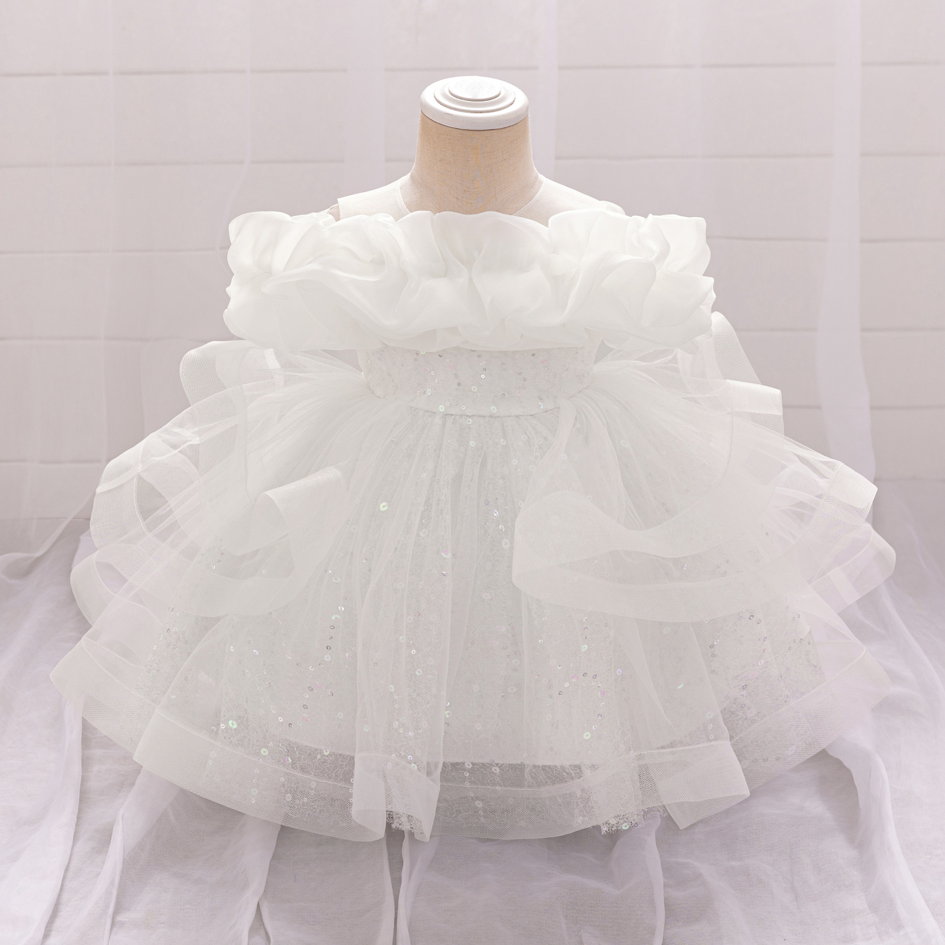 Children's small princess costume girl's, wedding dress, princess style 4