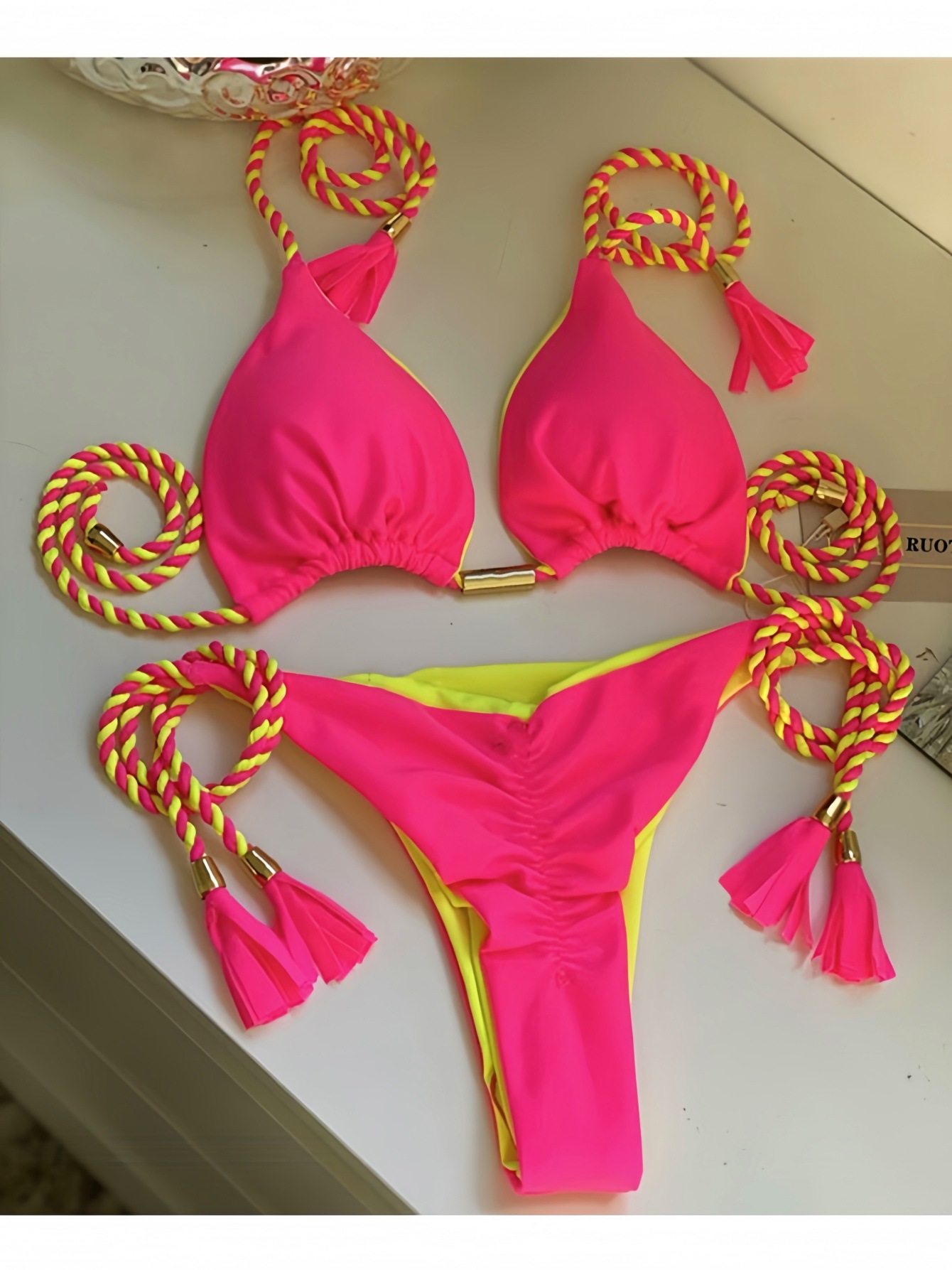 2025 Backless Braided Bikini Triangle Swimsuit Multi-Color Sexy Style Vacation Suit European And American Fashion Polyester_voghion.com