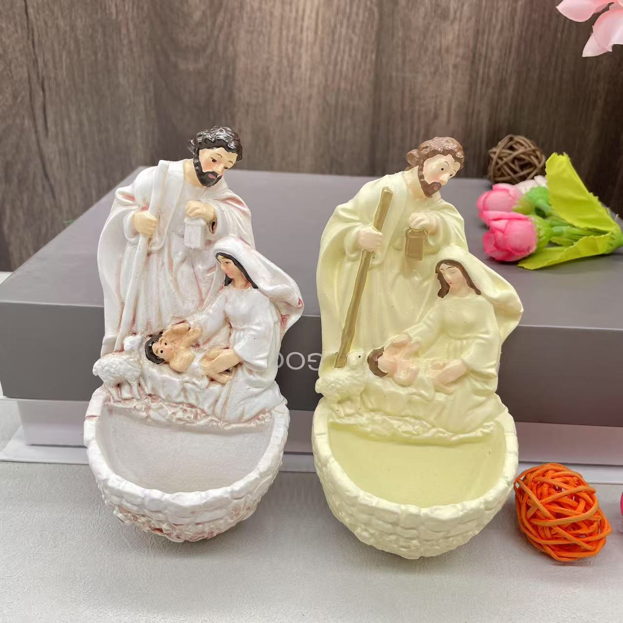 Resin Crafts, Home Decorations, Wall Hangings