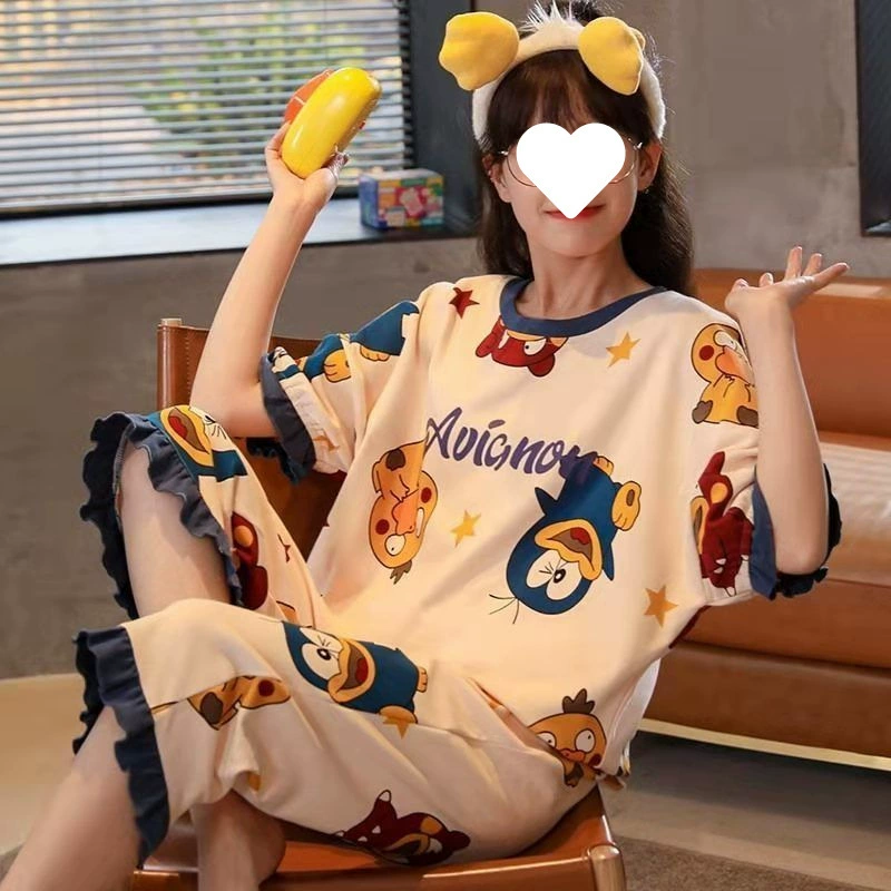Женские летние пижамы с короткими рукавами и капри, милый повседневный комплект домашней одежды больших размеров в корейском стиле с героями мультфильмов.