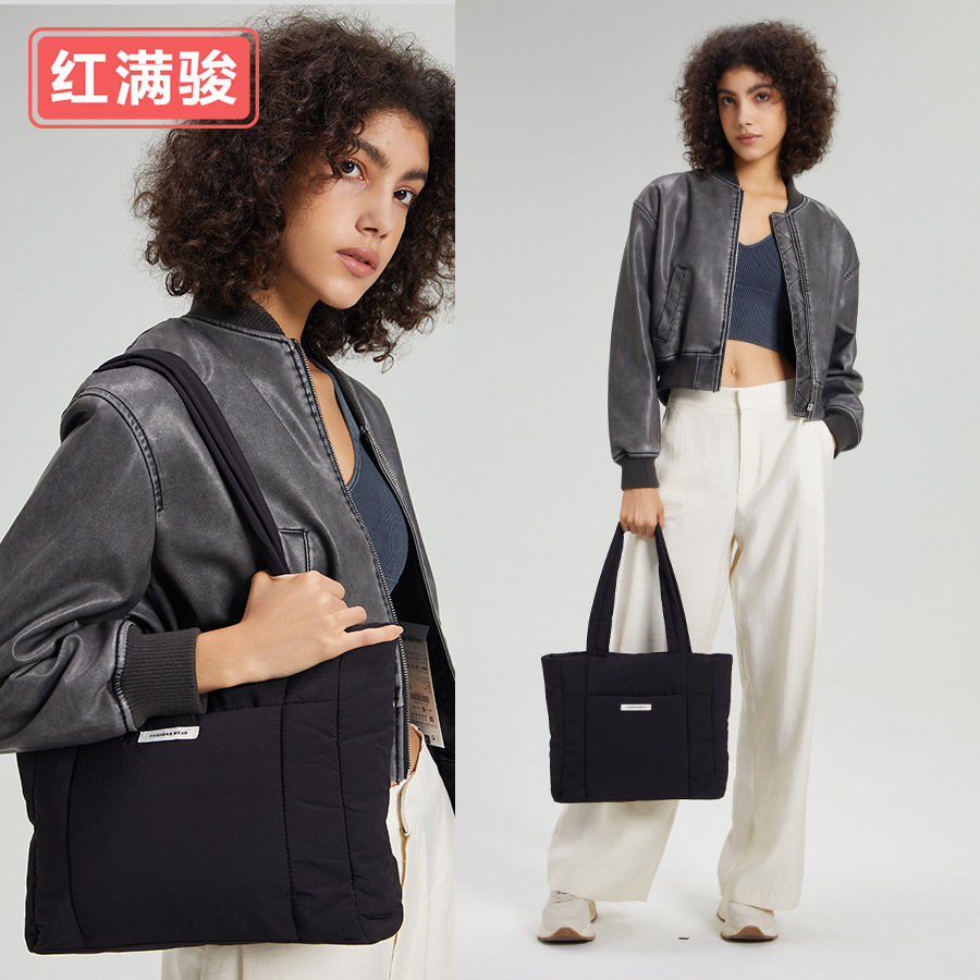 Gran Capacidad de nylon bolsa de las axilas de las mujeres de color sólido suave abajo bolso de algodón nicho simple bolso de hombro ligero