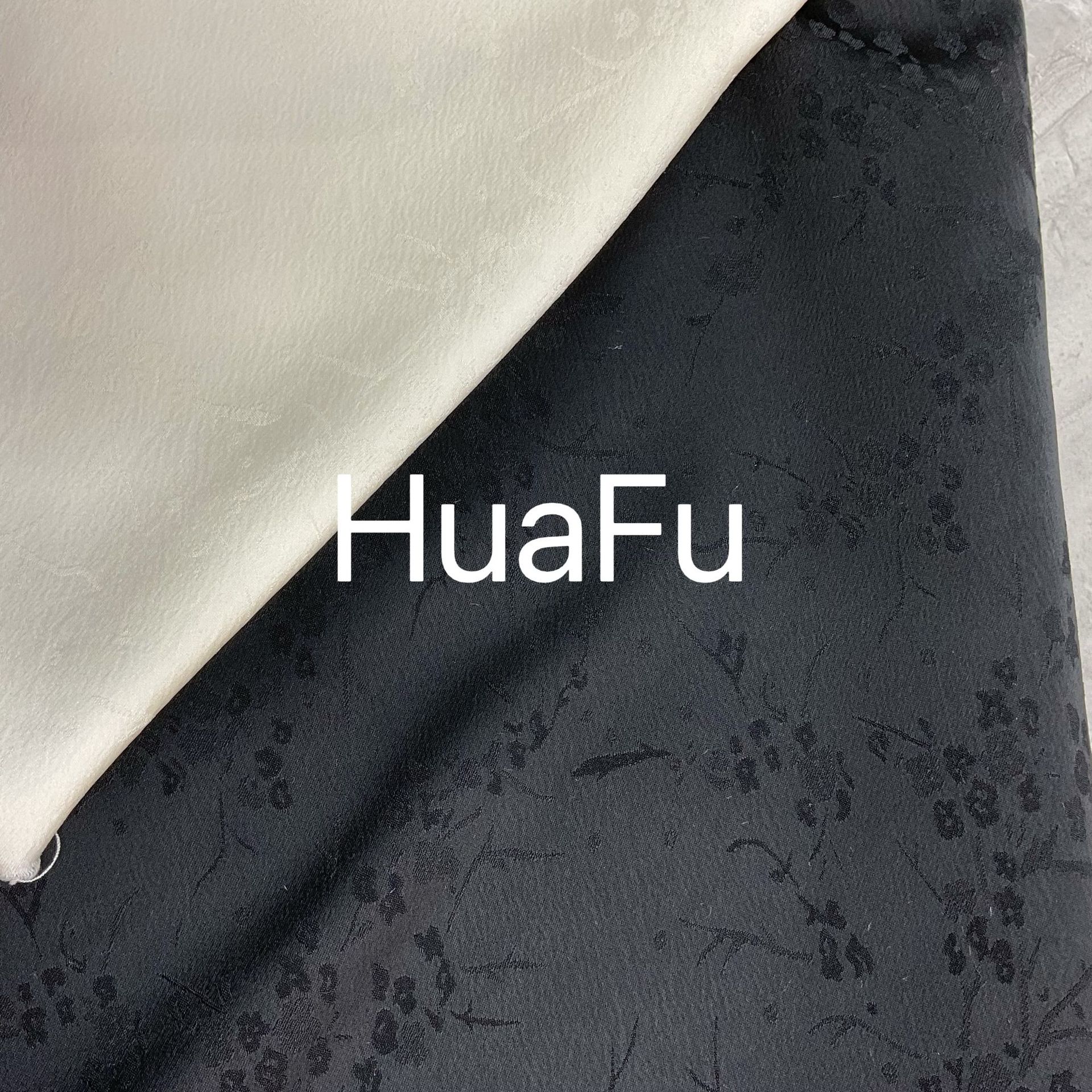 2024年厂家直销复古小枝梅花提花布新中式国风西装外套裙子面料