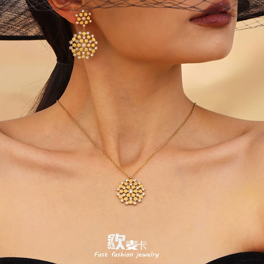 Import earrings stainless steel, ring, necklace, chain, set, with snowflakes, 18 carat, golden color