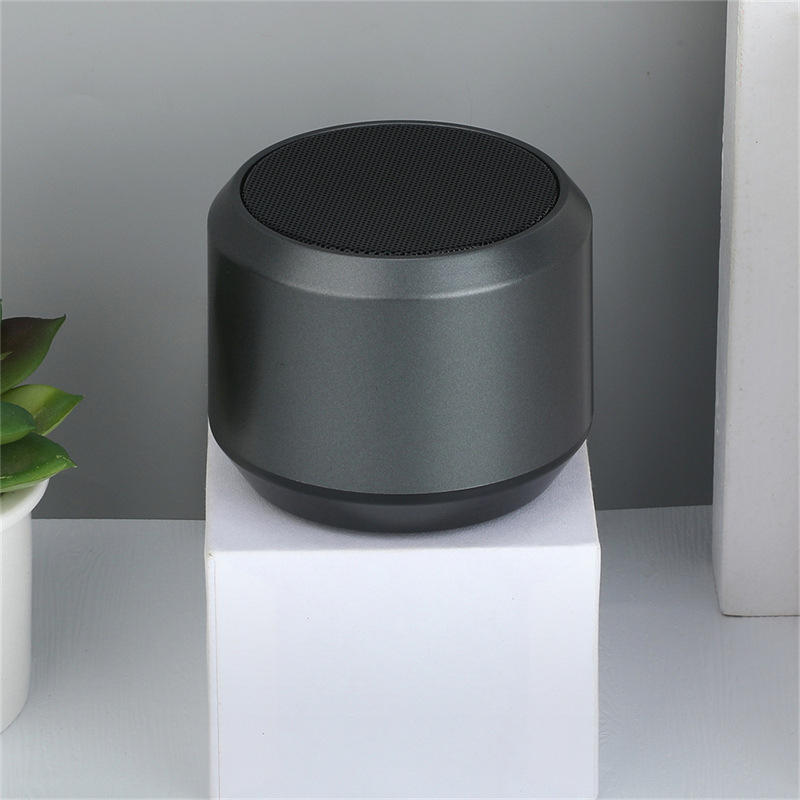 新しい卸売新製品ワイヤレス Bluetooth スピーカーポータブル rgb ライト Bluetooth スピーカー外国貿易デスクトップクリエイティブロゴ|undefined