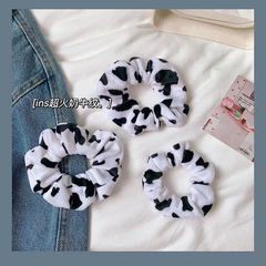 Korean-style cow print large intestine ring winter and autumn fluffy black and white polka dot hair tie for popular ponytail hair ribbon large intestine ring