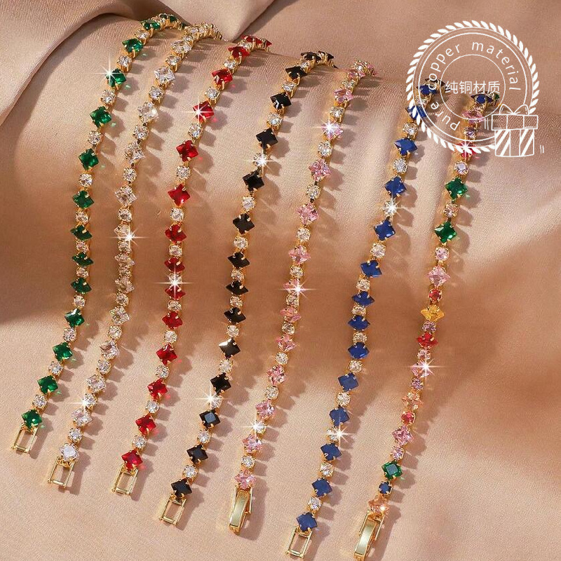 bracelet with zircon