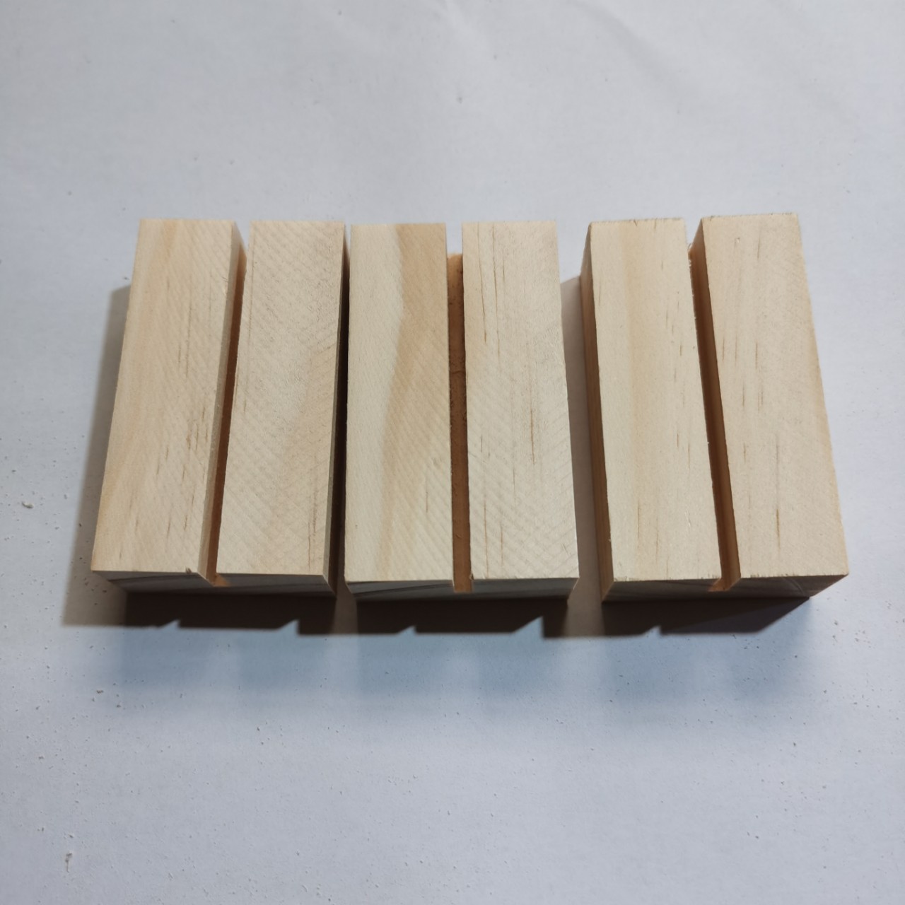 木质工艺品创意名片座便签照片夹家居装饰酒柜台摆件手工卡片