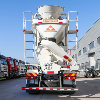 Betonqarışdıran maşınlar M3000 mixer truck for construction