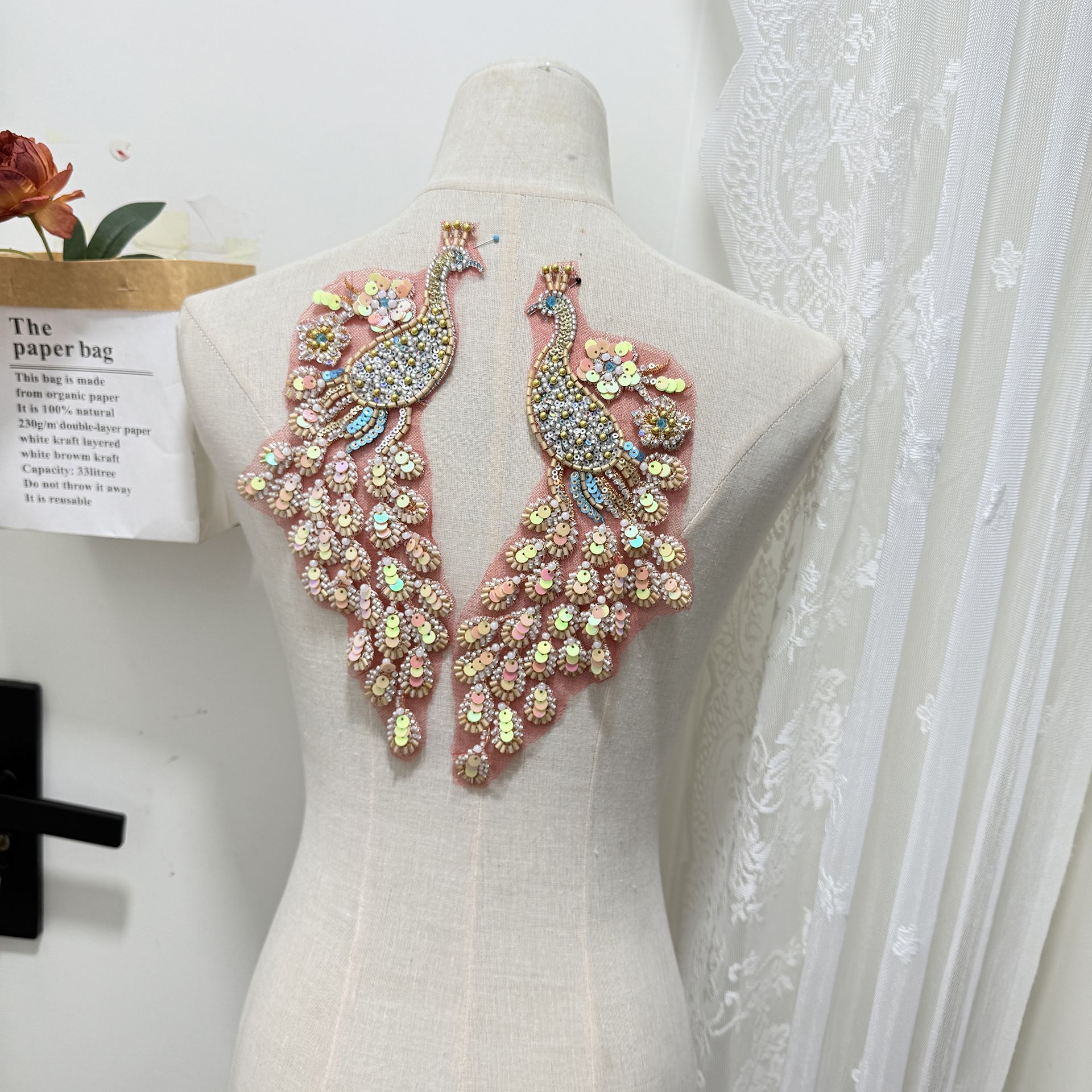 珠绣银孔雀花贴 婚纱礼服秀禾米珠亮片珍珠辅料DIY 新品上市