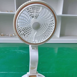 手电筒;太阳能灯;草坪灯