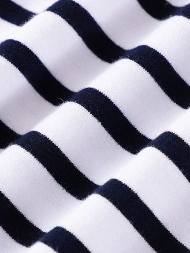 Girls 'dress autumn and winter new European and American middle and large children's striped long-sleeved casual round neck princess dress, children's wear