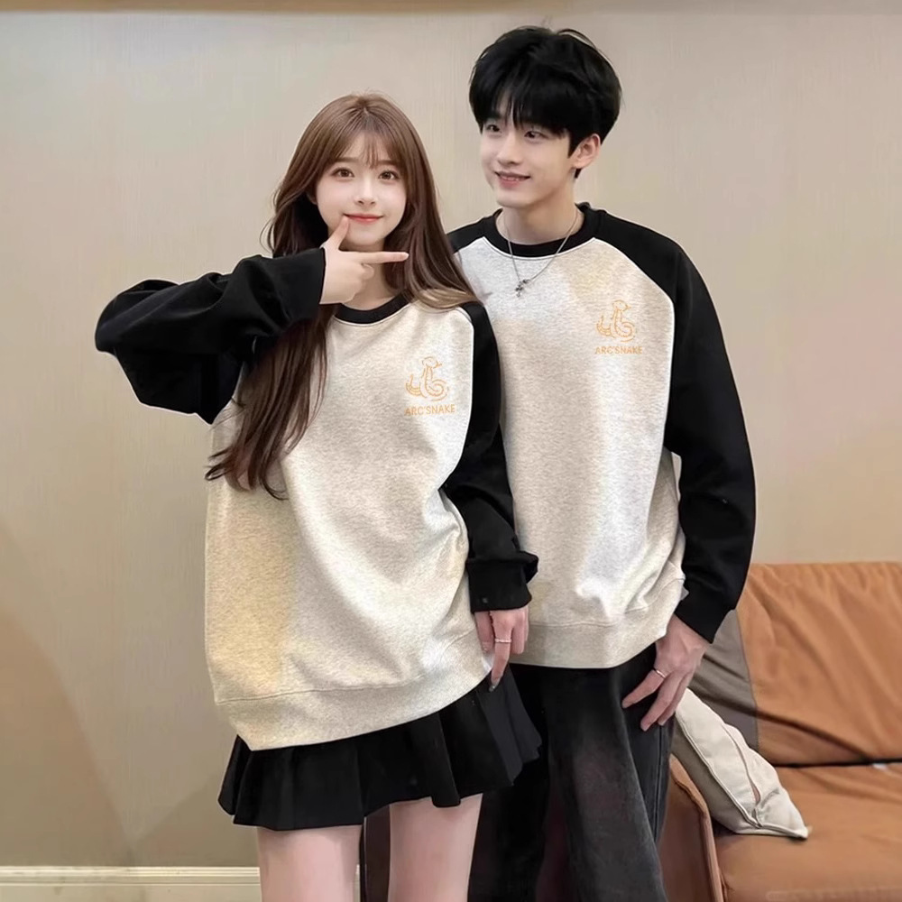 다른 연인 의류 2024 새로운 봄과 가을 패션 브랜드 긴 소매 기모 라글란 소매 라운드 넥 재킷 겨울