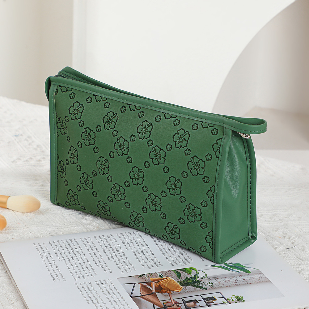 X-152 dark green, length 24* 7* Height 16CM 95g