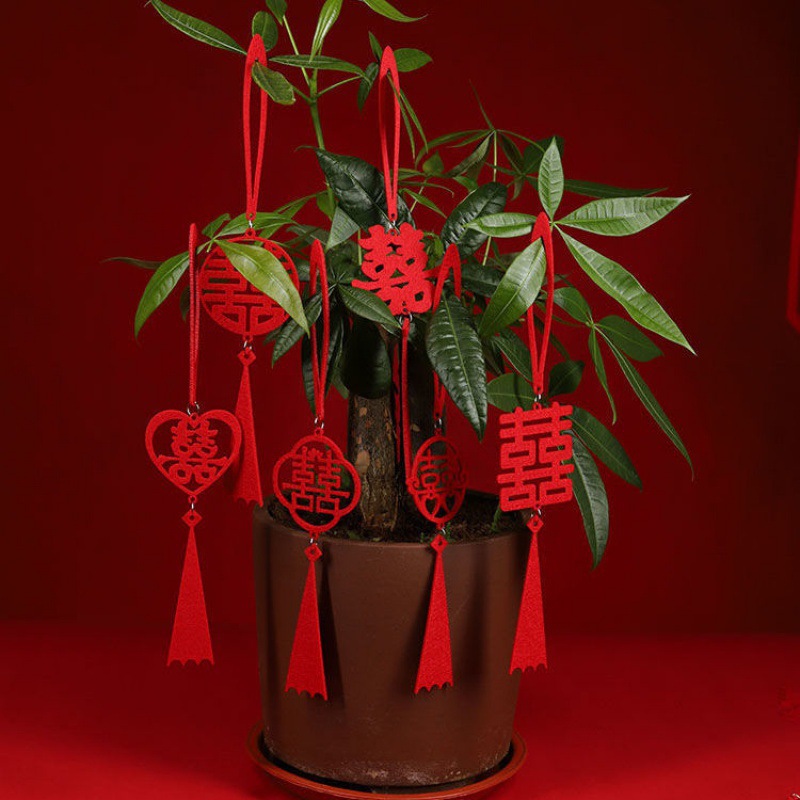 Wedding small happy character hanging decoration living room bonsai tassel pendant ornament wedding room wedding decoration wedding supplies