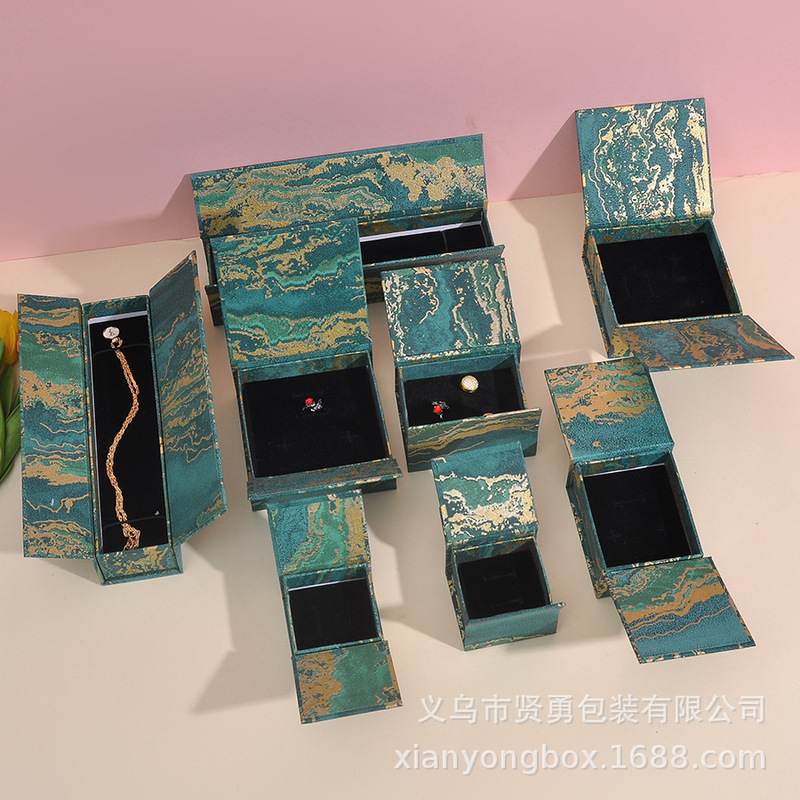 Chinese Style New Chinese Style Iron-Absorbing Folio Right-Angle Iron-Absorbing Box Packaging Box Display Storage Small Gift Jewelry Box