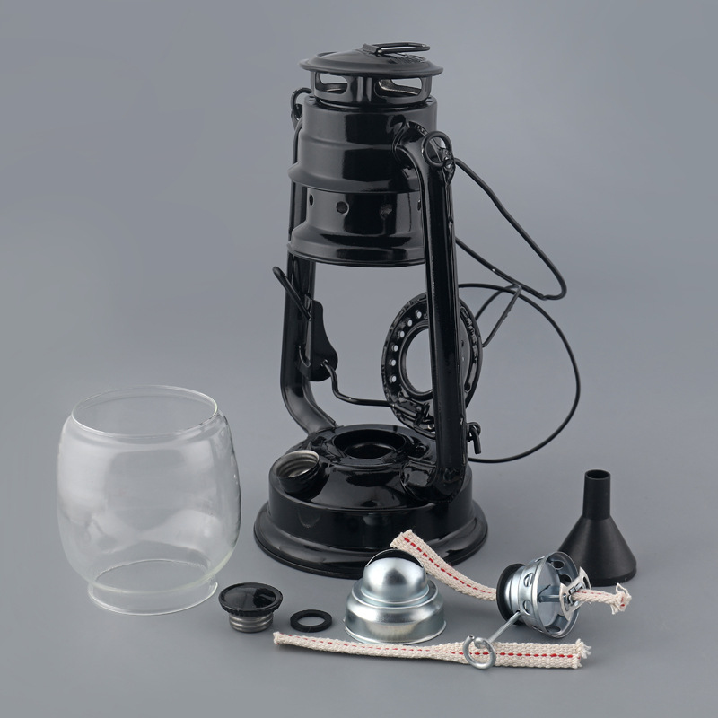 Lámpara de queroseno retro lámpara de caballo portátil lámpara de mástil lámpara de aceite decorativa lámpara de camping al aire libre entrega de una sola pieza suministro directo de fábrica