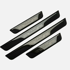 マツダのCX-60のお客様のペダルに適用して、cx-60のプラスチックの敷居を改造します。