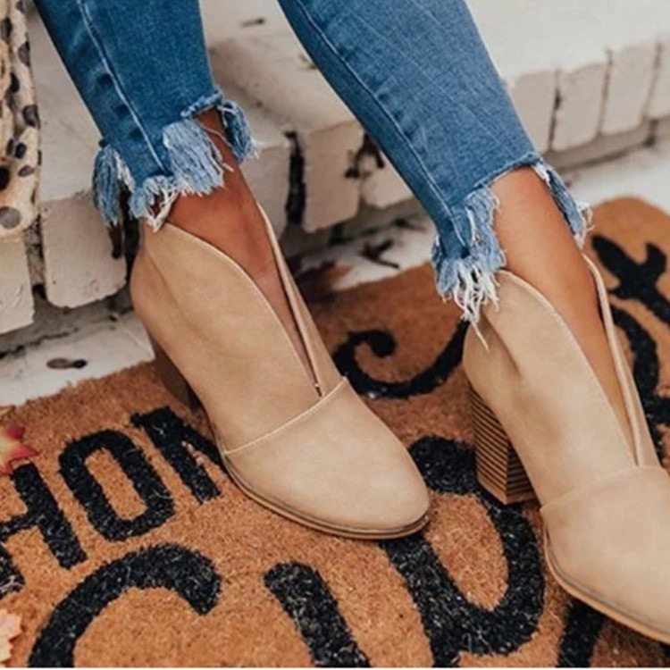 Cross-Border Export Large Size Boots 2025 Autumn and Winter New European and American Fashion Thick Heel Shallow Mouth Pure Color Large Size Boots