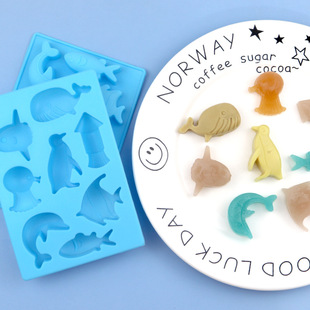 Spot wholesale 8 even Ocean World biological silicone chocolate mold ice mold Diy household goods easy to take off