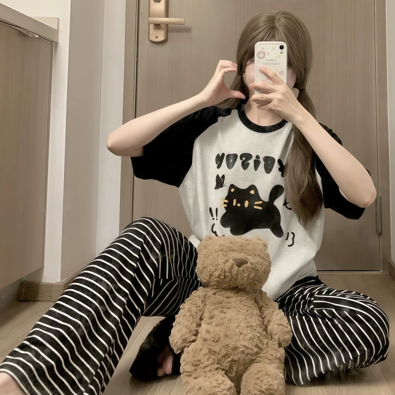 Пижамные брюки с мультяшным принтом для отдыха, комплект для дома, с коротким рукавом, простой и элегантный дизайн