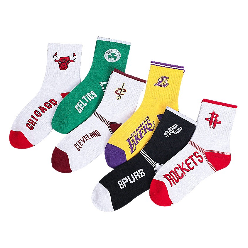 Calcetines de algodón para hombres a media pierna calcetines de baloncesto de la NBA de moda europea y americana logotipo del equipo estilo universitario estudiante calcetines deportivos hombres