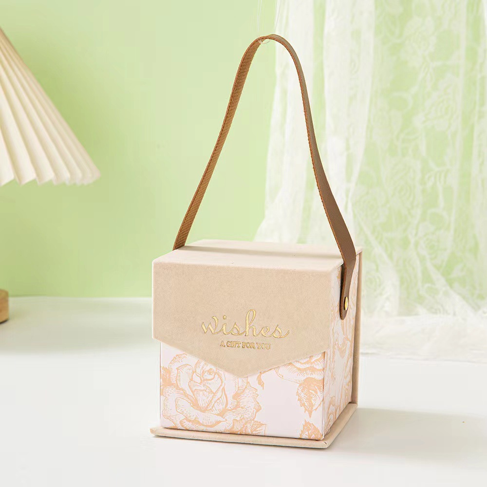 W 스타일 샴페인 색상, 작은 크기 10*10*10cm