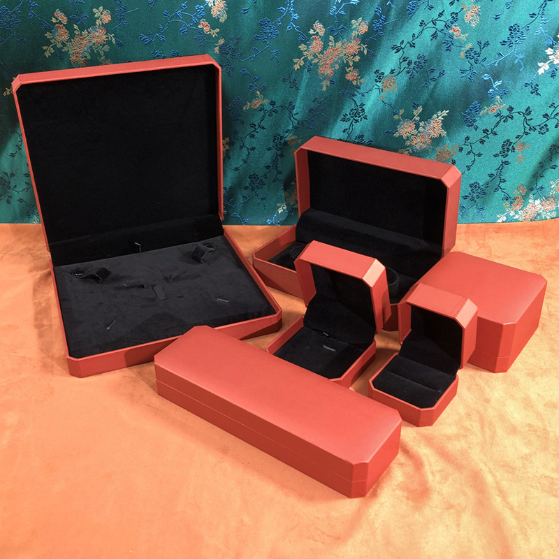 Dafu Style Octagonal Red Leatherette Jewelry Box Ring Box Pendant Box Bracelet Box Gold Jewelry Box Dafu Style Octagonal Red Leatherette Jewelry Box Ring Box Pendant Box Bracelet Box Gold Jewelry Box